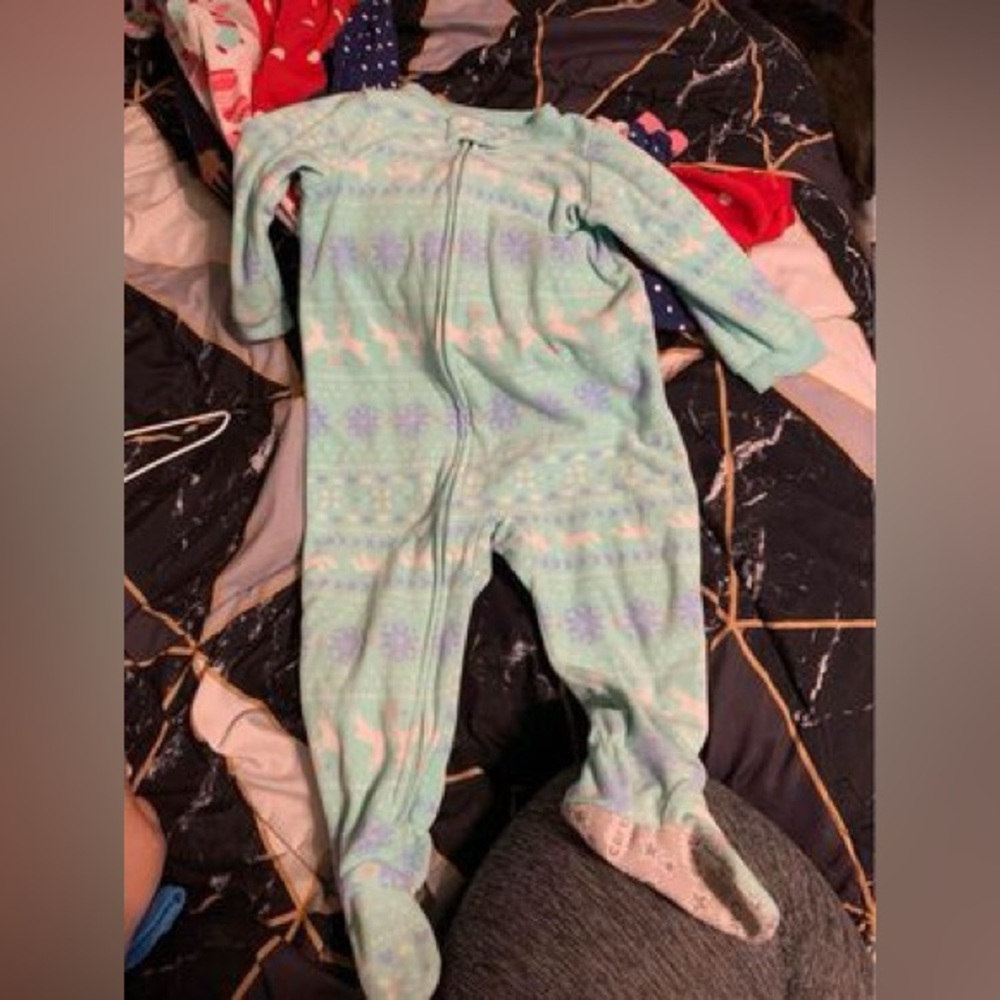 Carters Children’s Fleece Footie Pajama Sleepers size 12 month’s lot